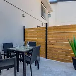 Pet Friendly & Accessible, 4 Beds
