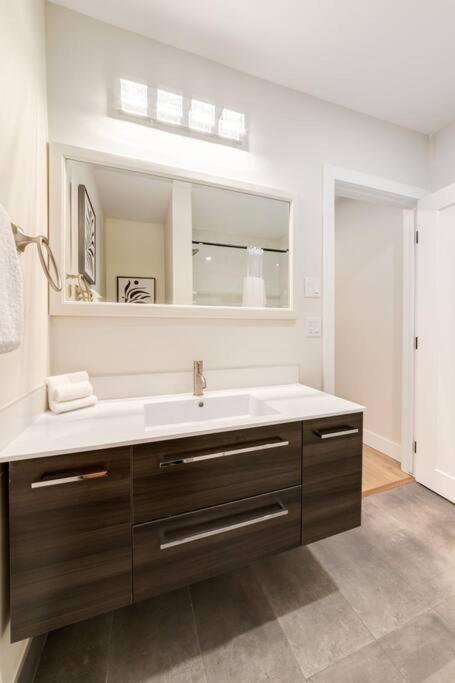 Hébergement de vacances Pet Friendly & Accessible, 4 Beds